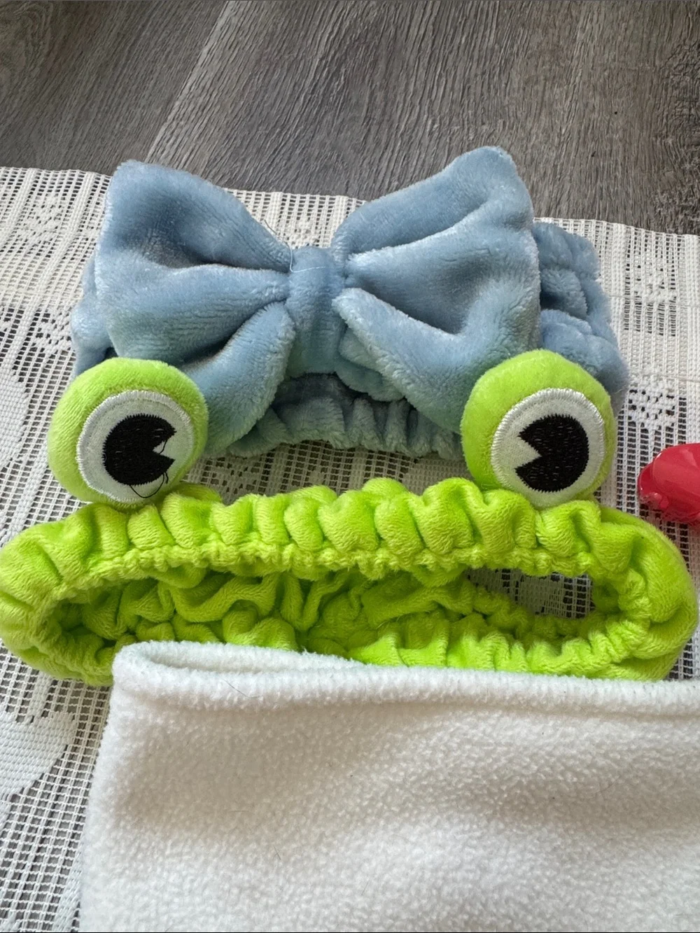 Hair Accessory Set - Spa and Ear Warmer Headbands with Claw Clip and Bag